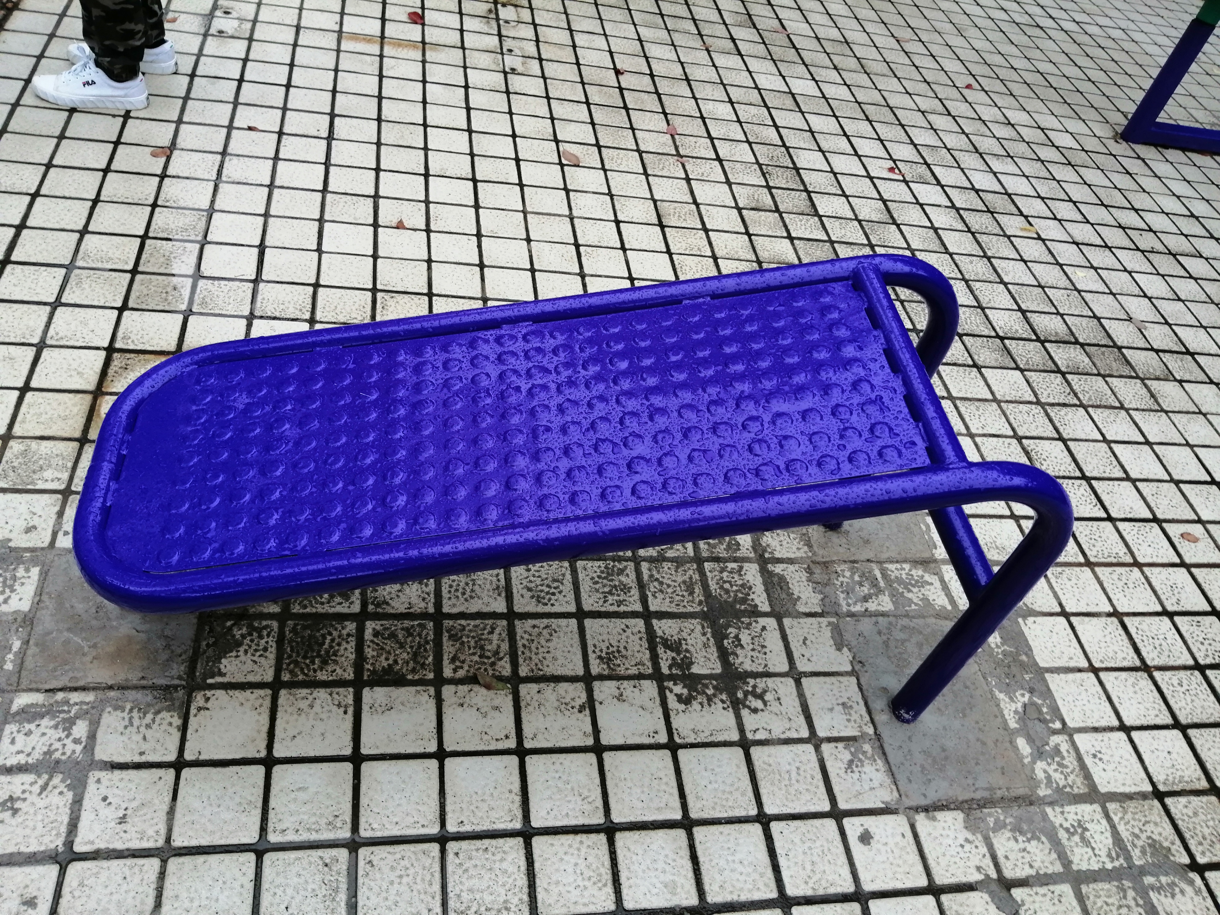 仰臥板