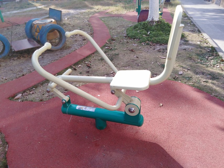 劃船器
