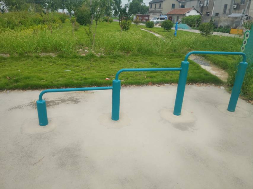 彈震壓腿器