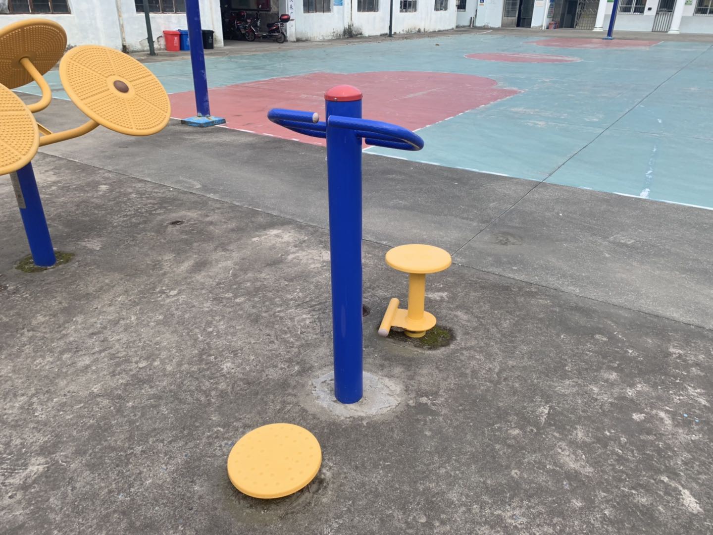 雙位扭腰器