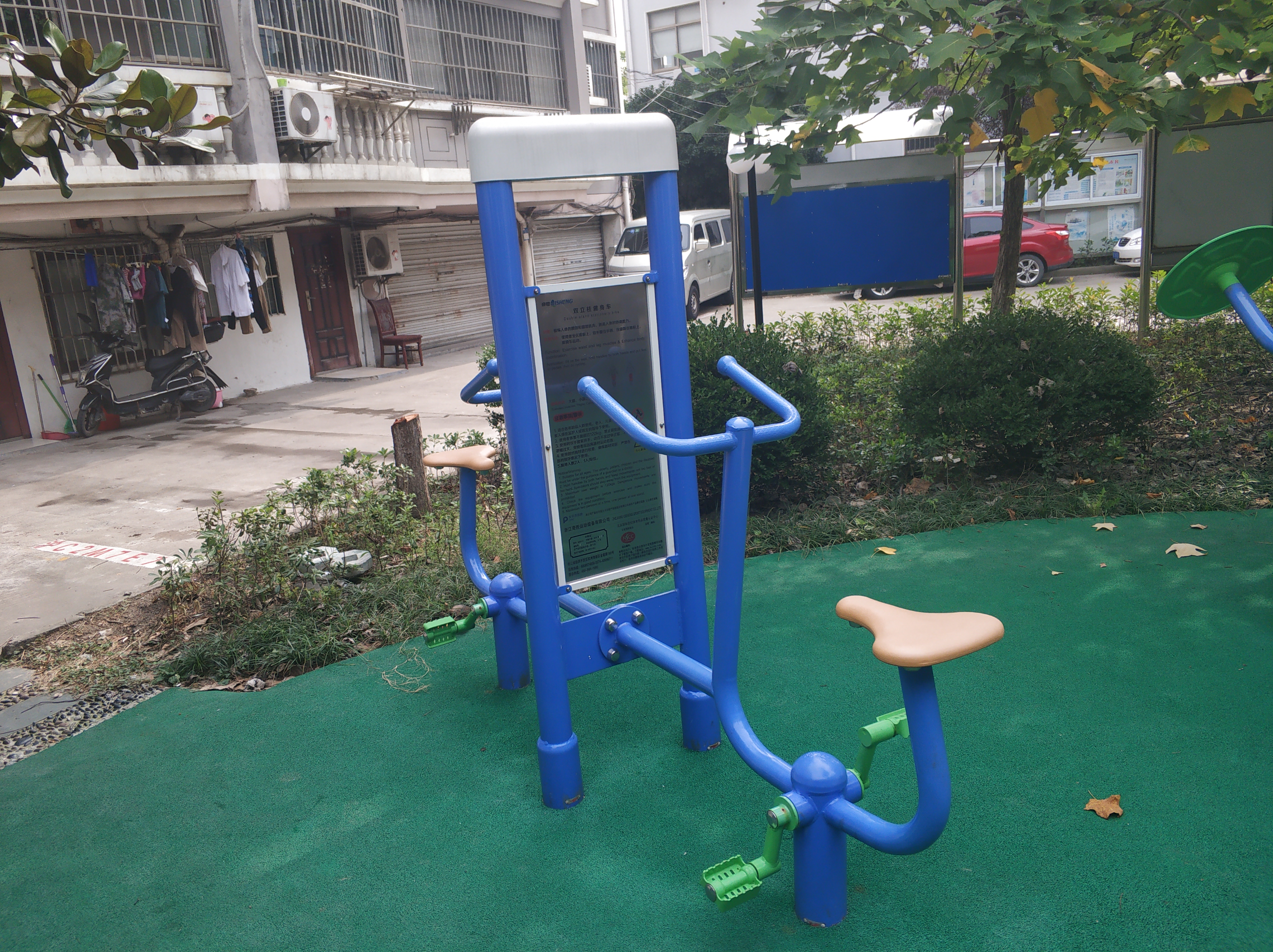 雙立柱健身車