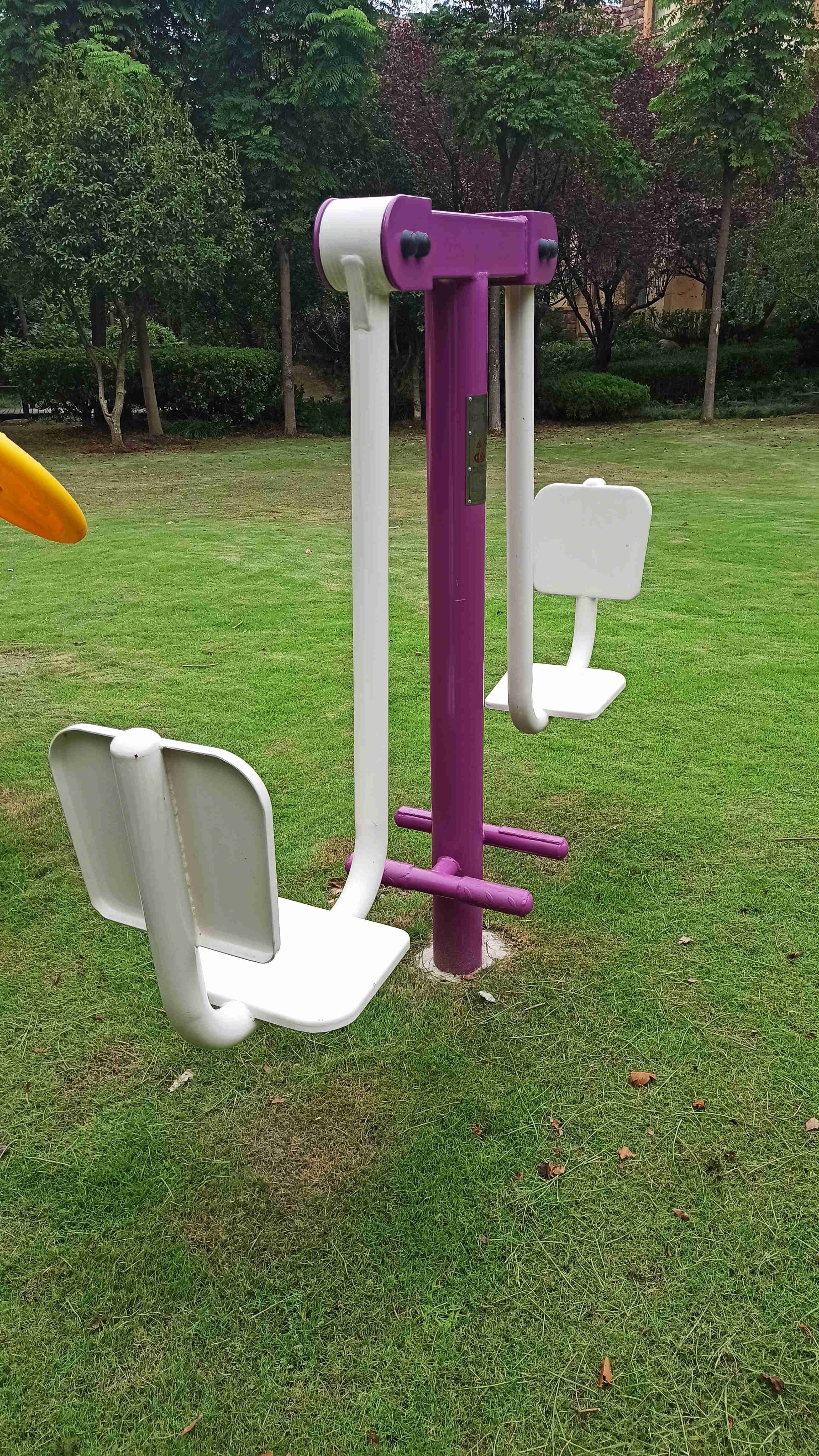 二位蹬力器
