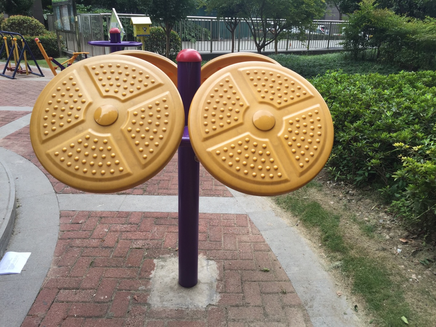 鍛煉器