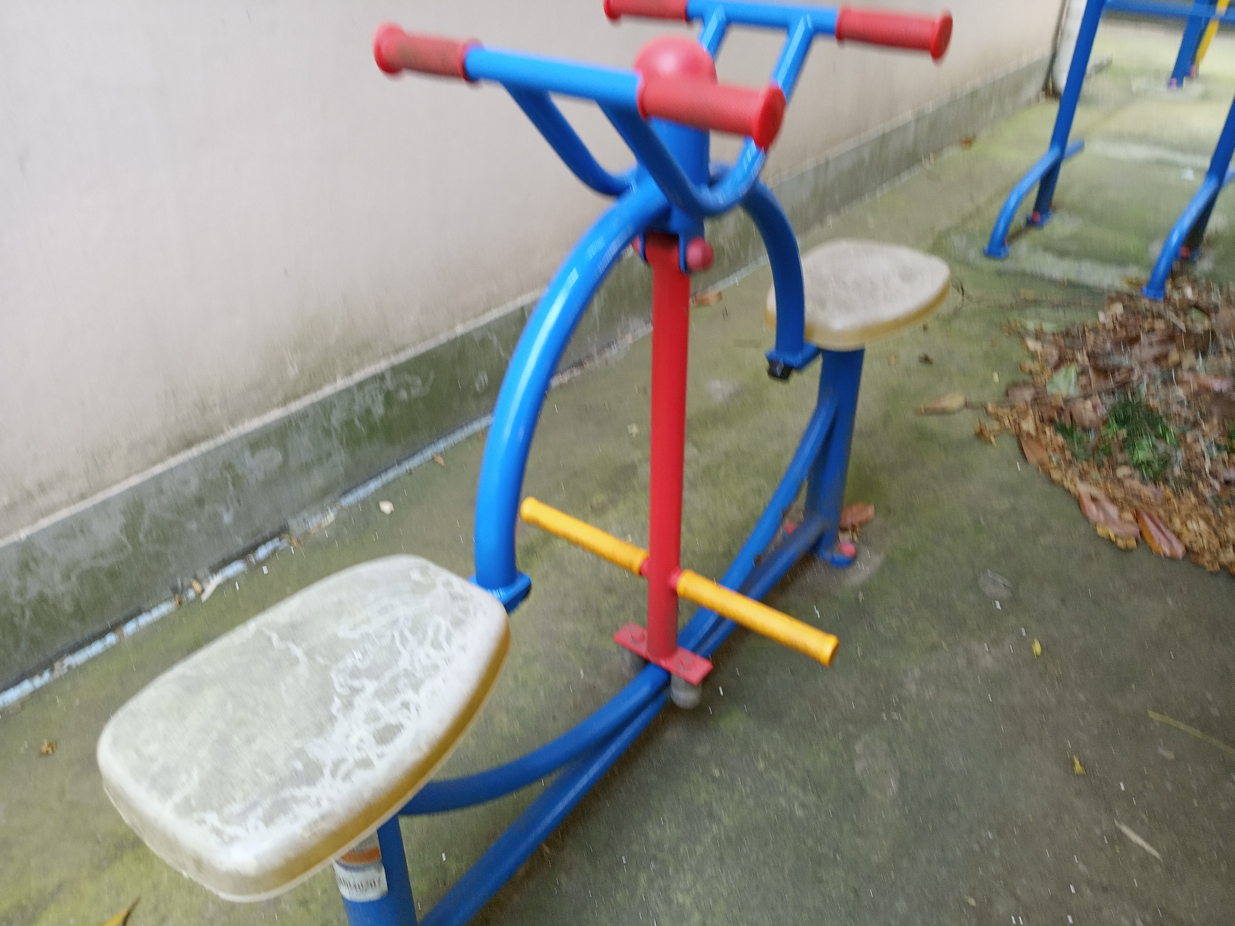 下肢康復器