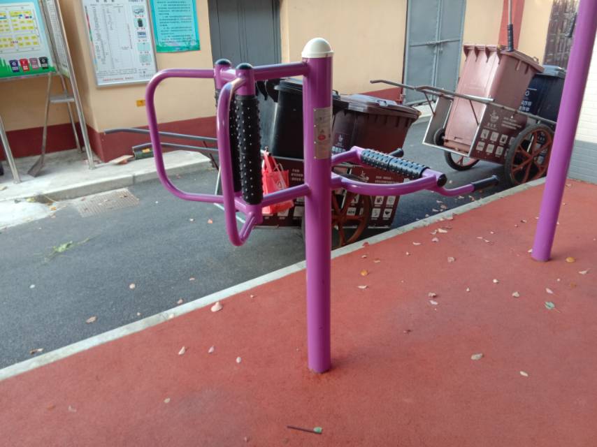 腰背按摩器