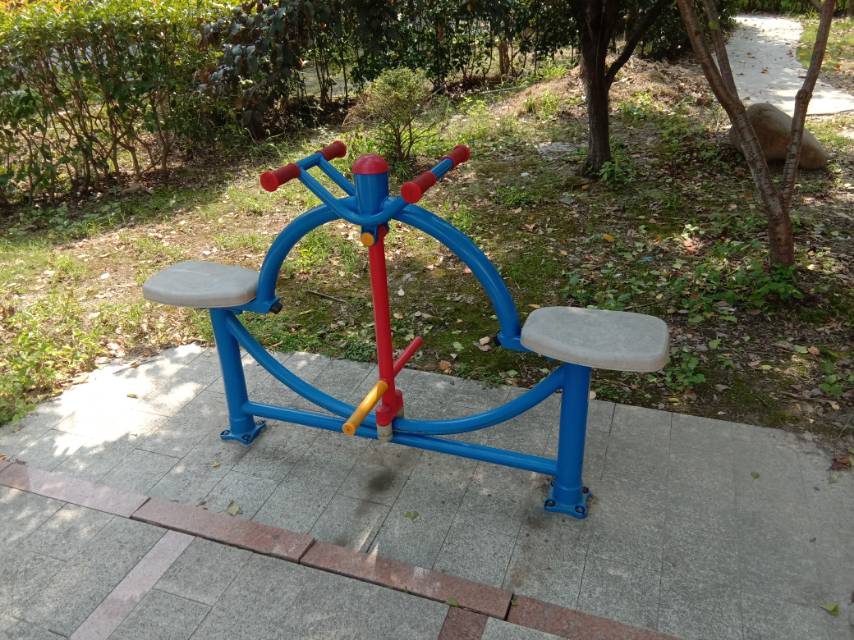 下肢鍛煉器