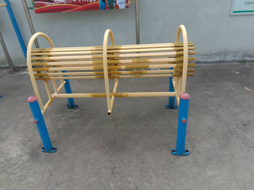 伸腰器