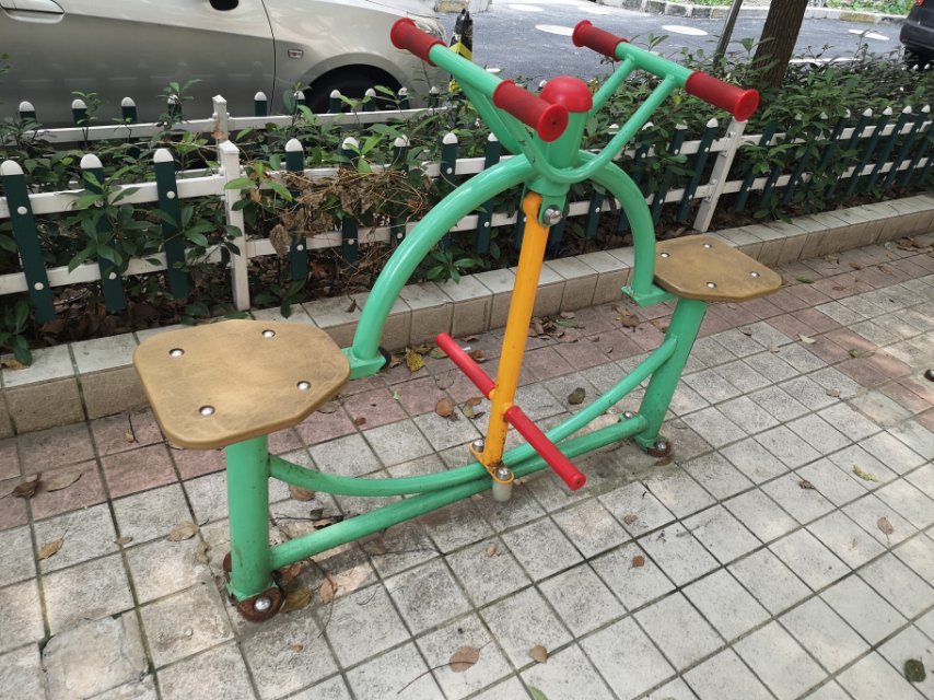 下肢康復器