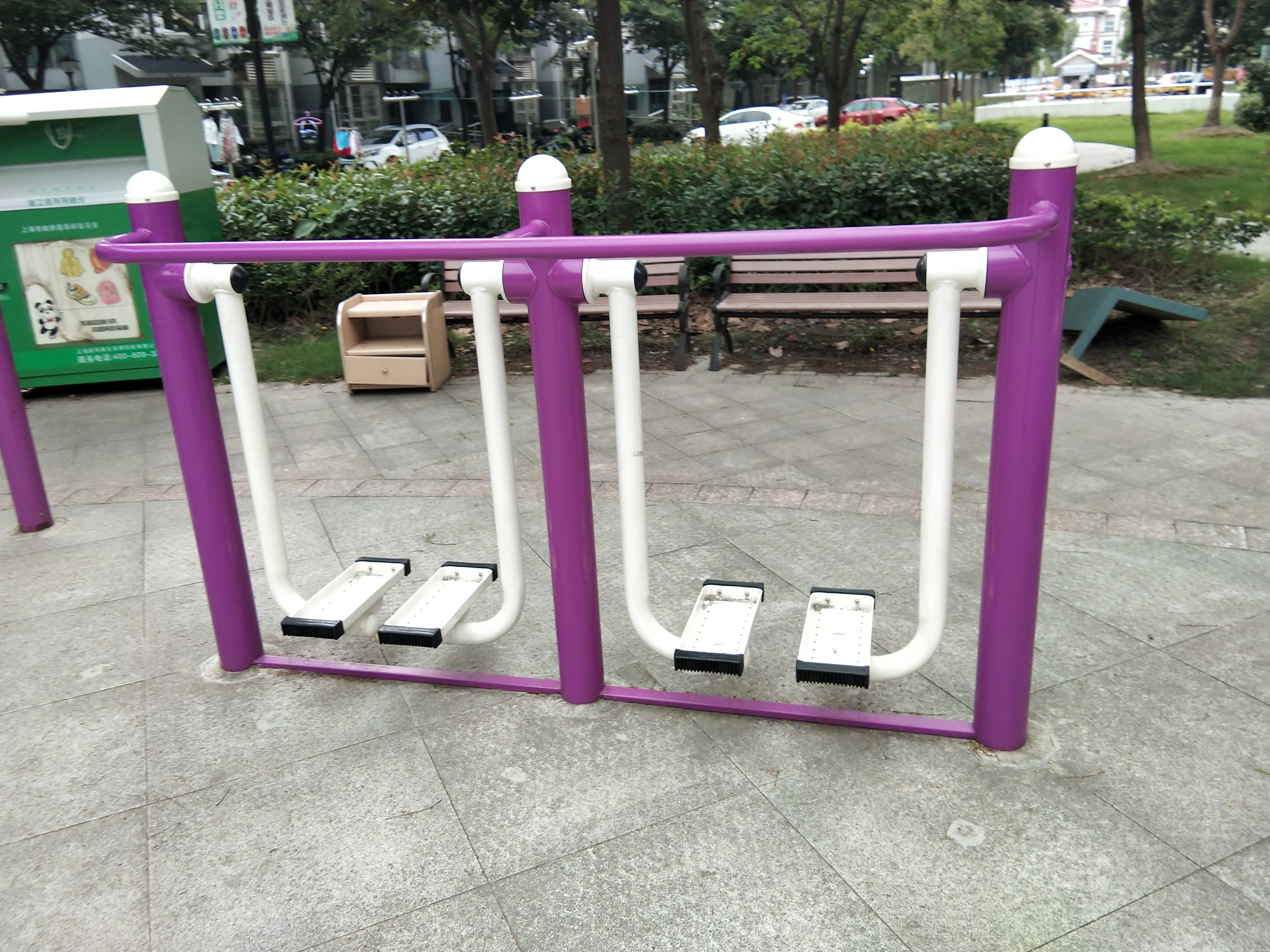雙位漫步機