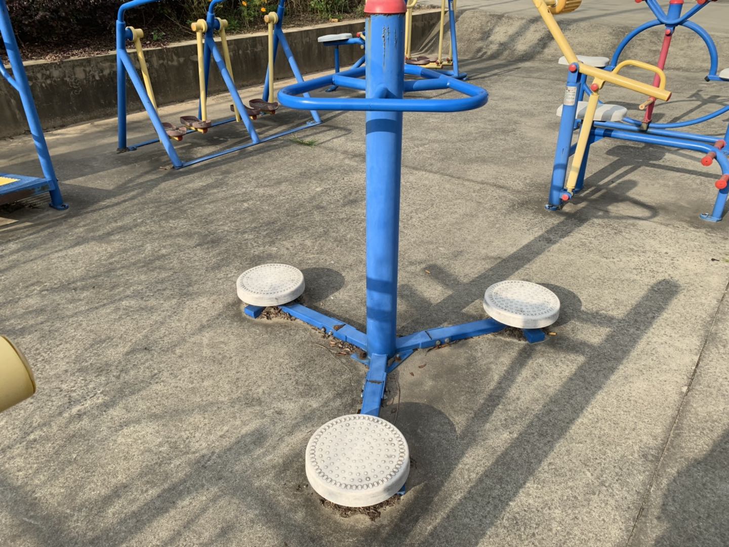 扭腰器