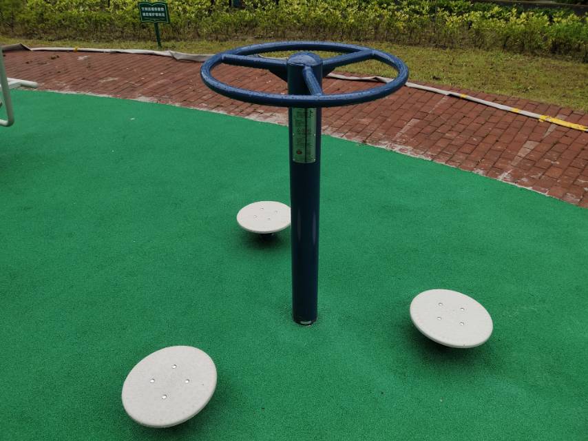 扭腰器
