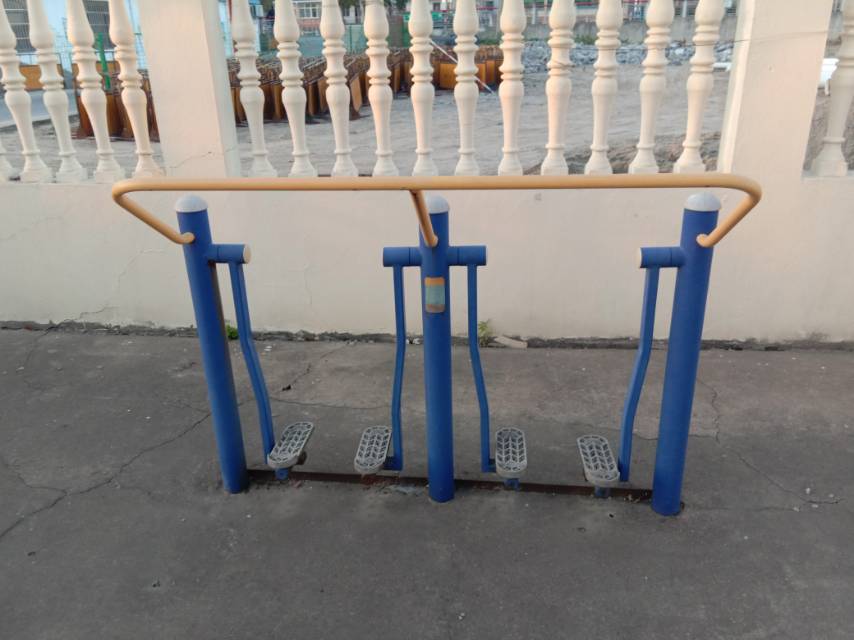太空漫步器