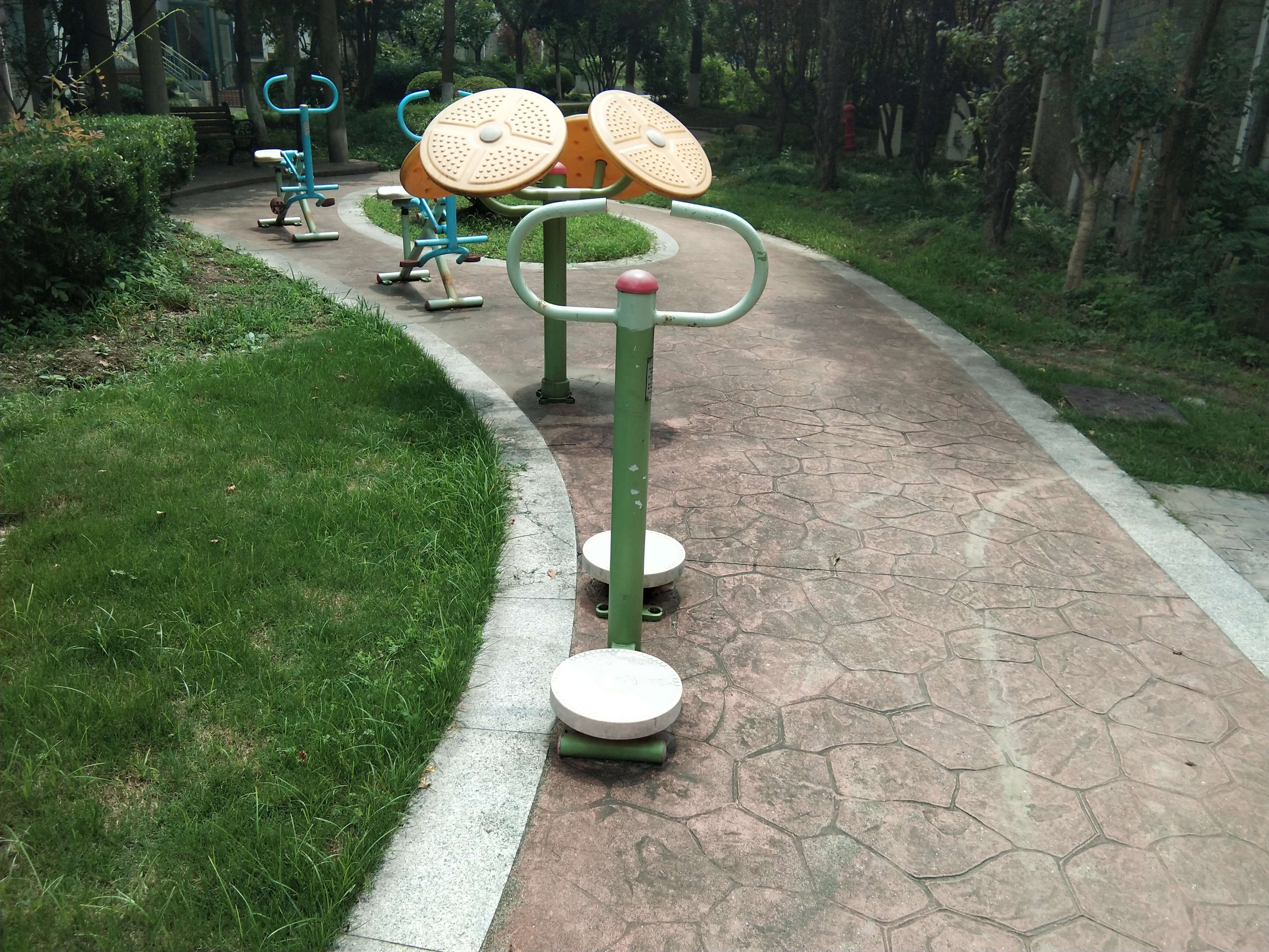 扭腰器