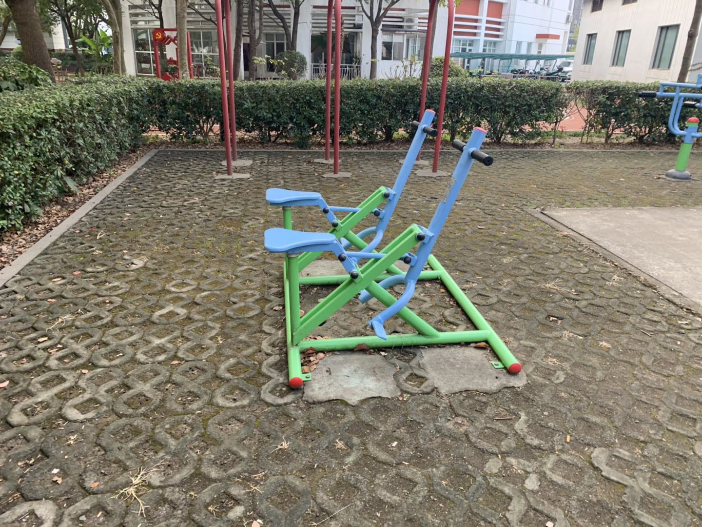 健騎機