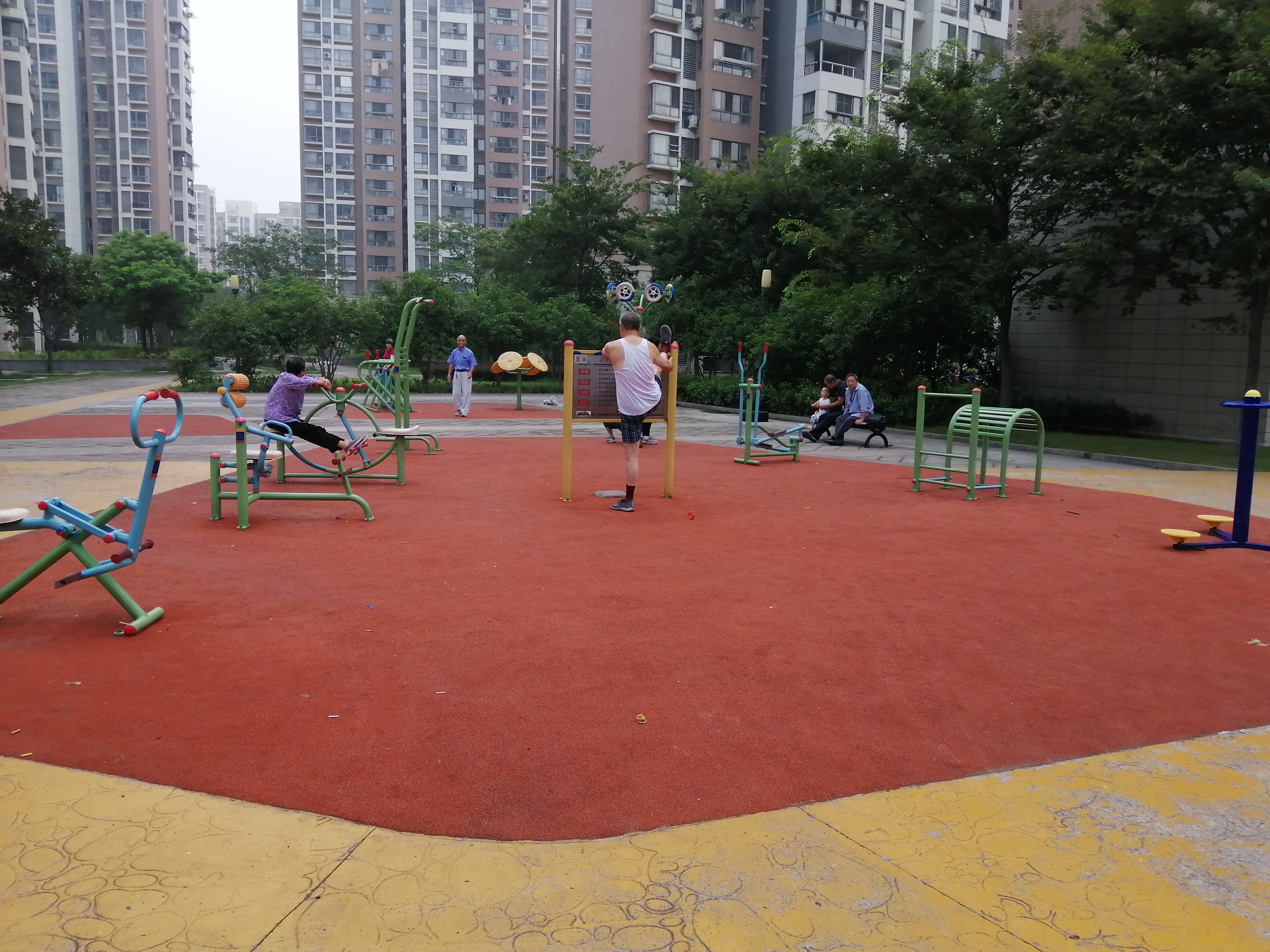 崧文苑健身點