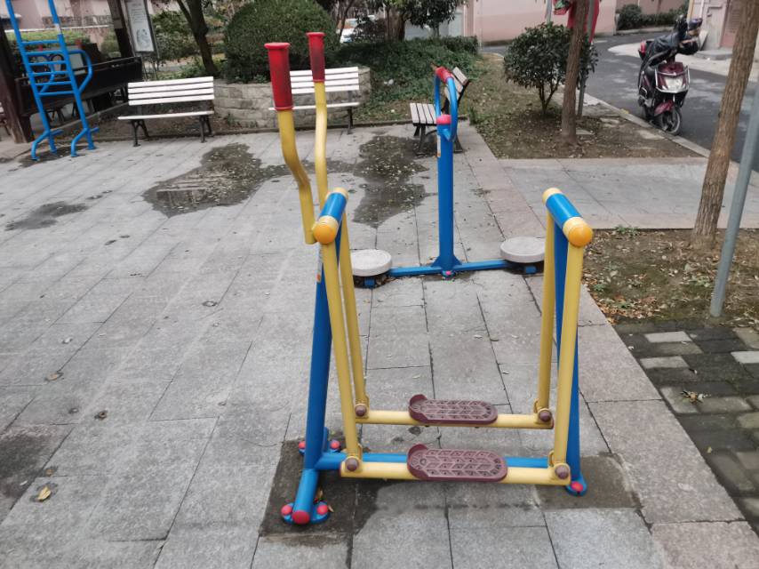 單人漫步器