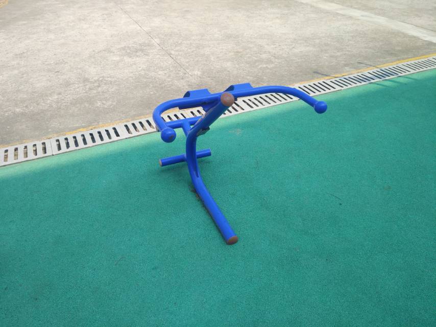 背肌訓練器
