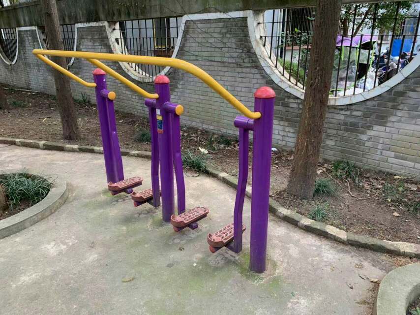 太空漫步器