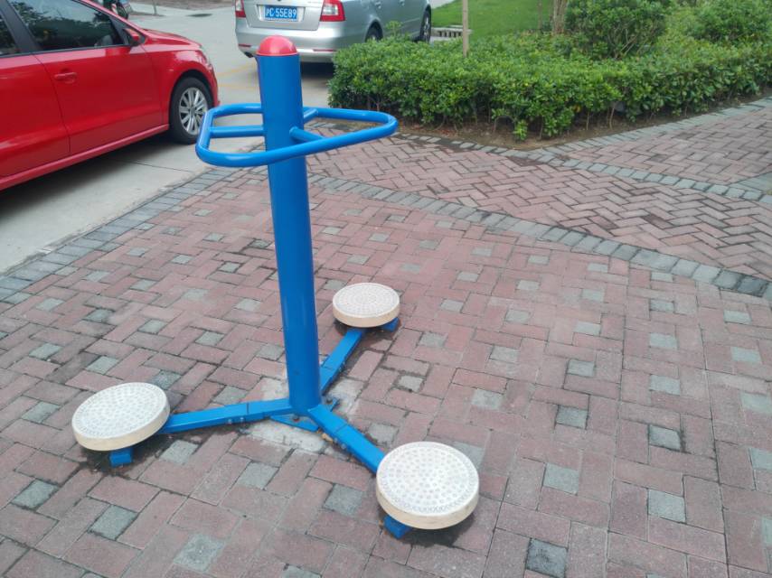 扭腰器