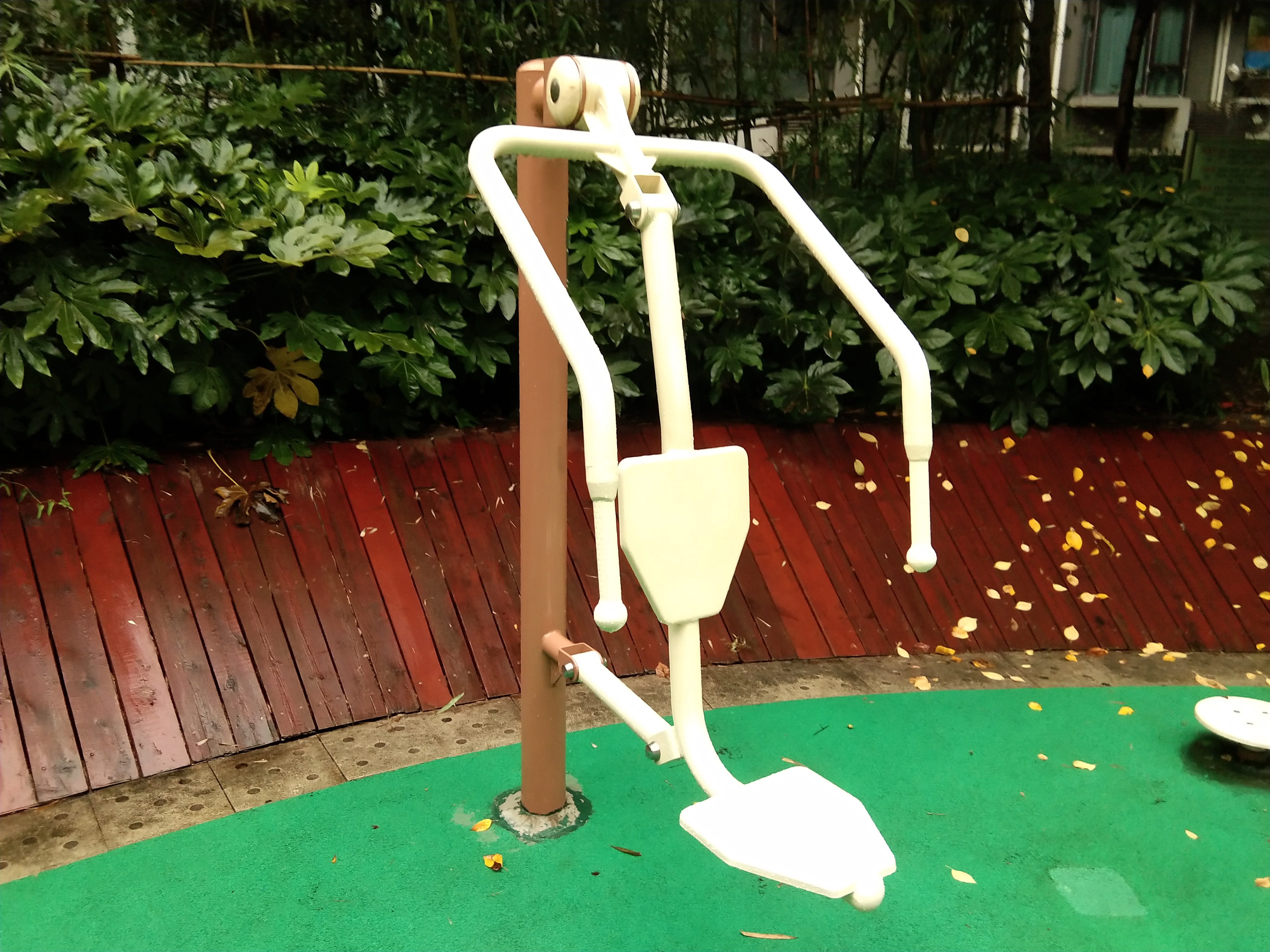 坐推訓練器
