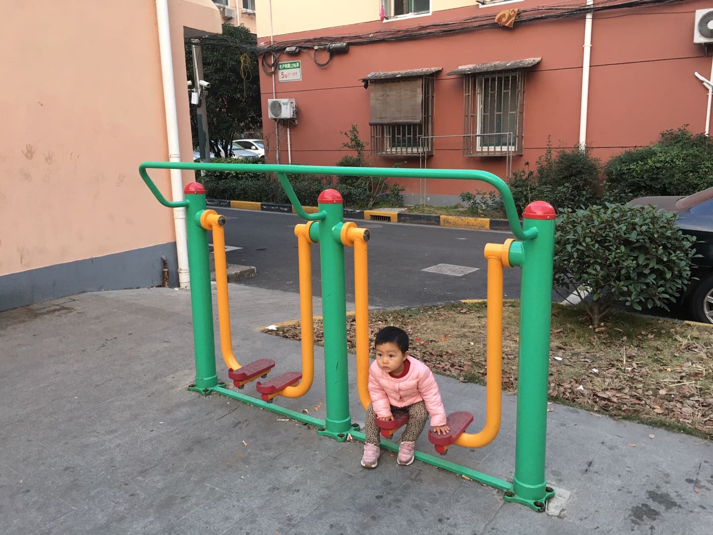 兩聯漫步機