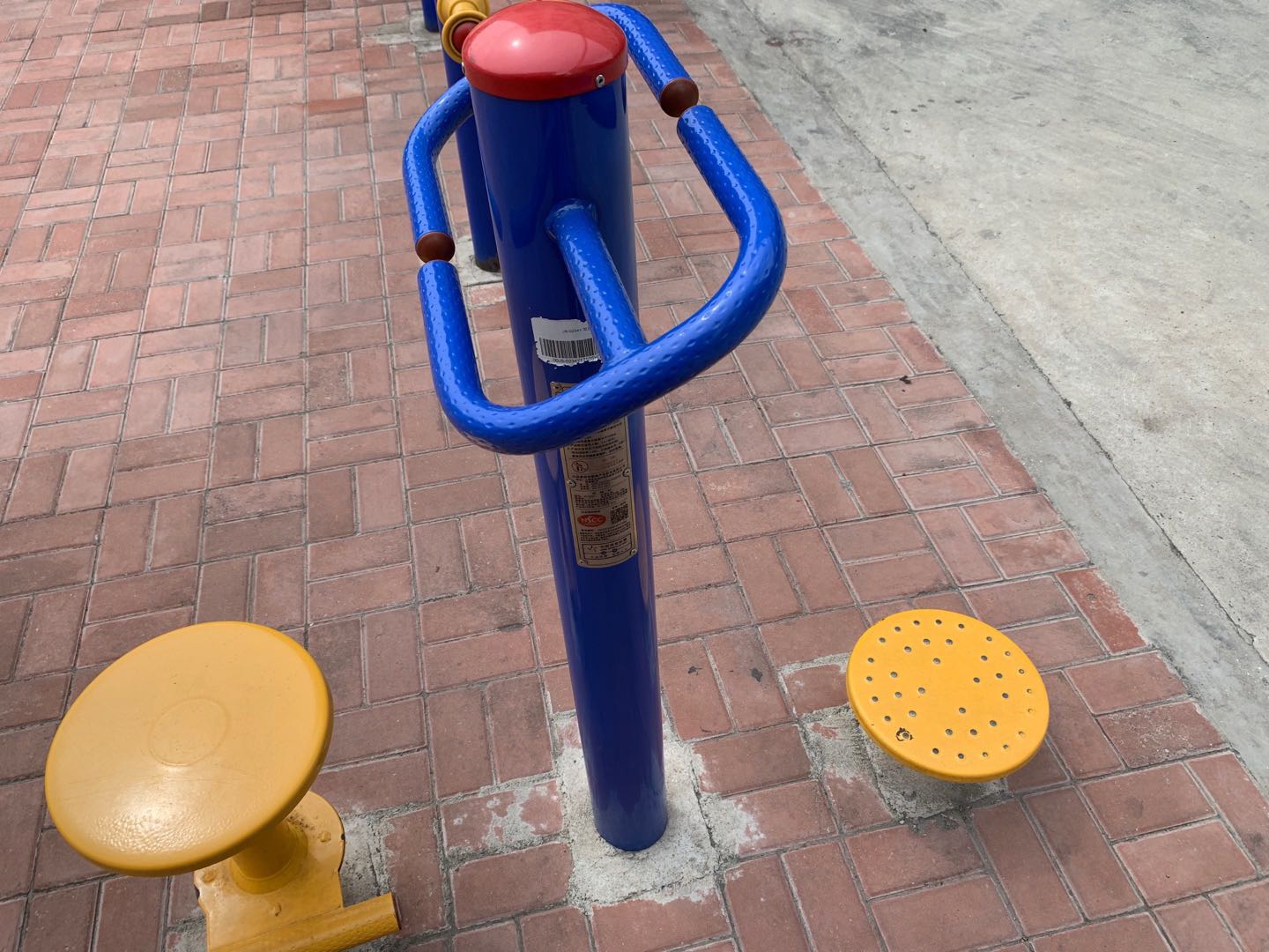 雙位扭腰器
