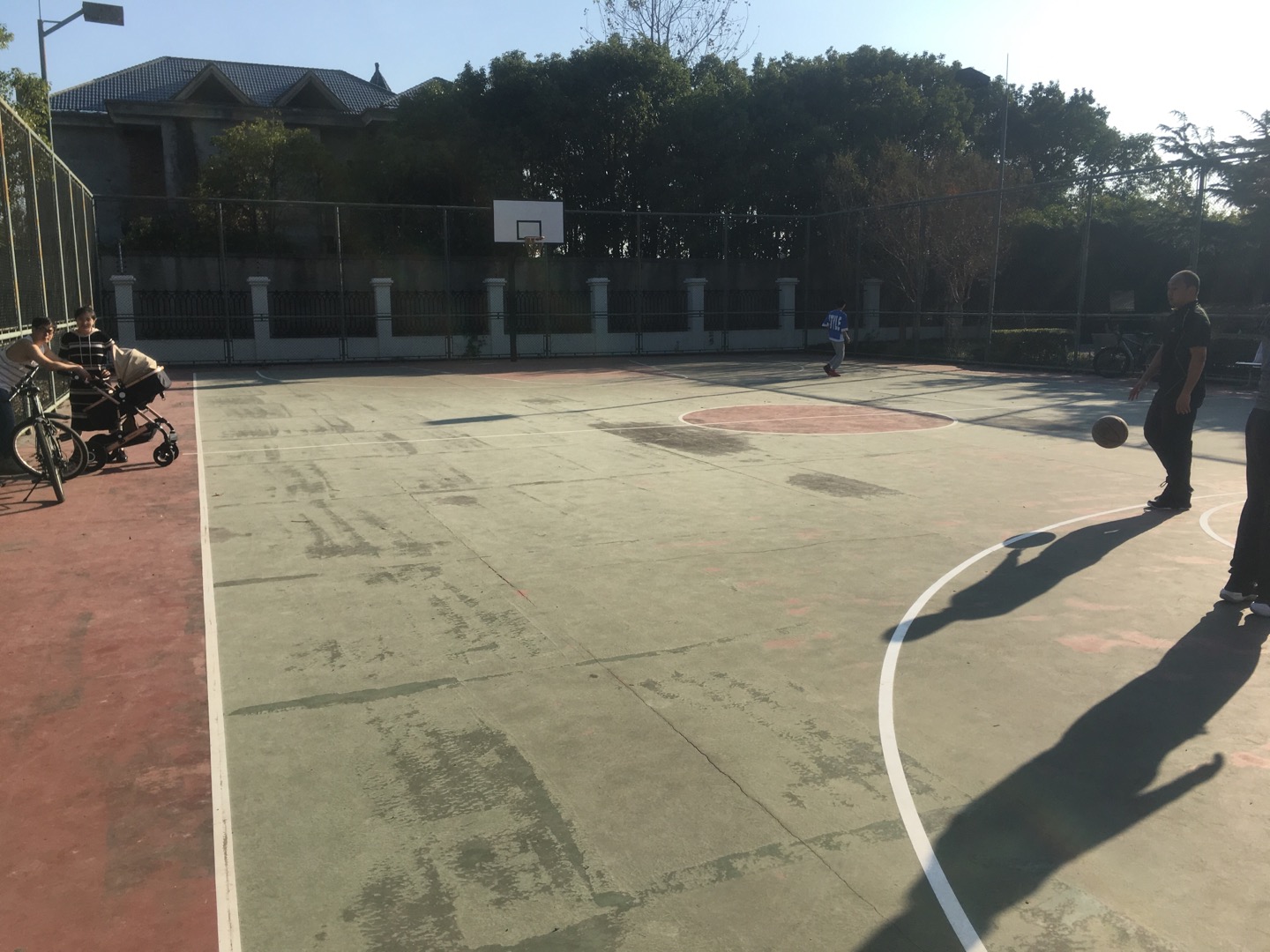 躍豐村籃球場