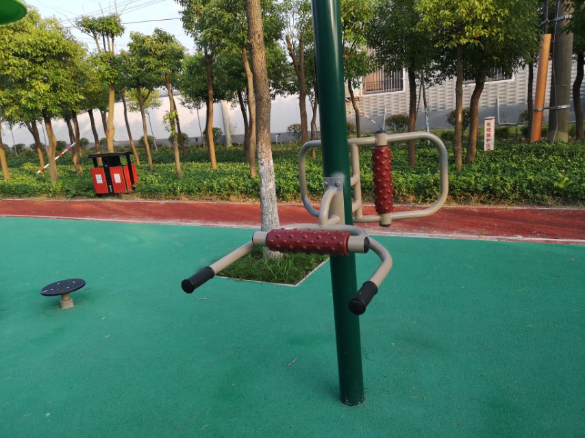 腰背按摩器