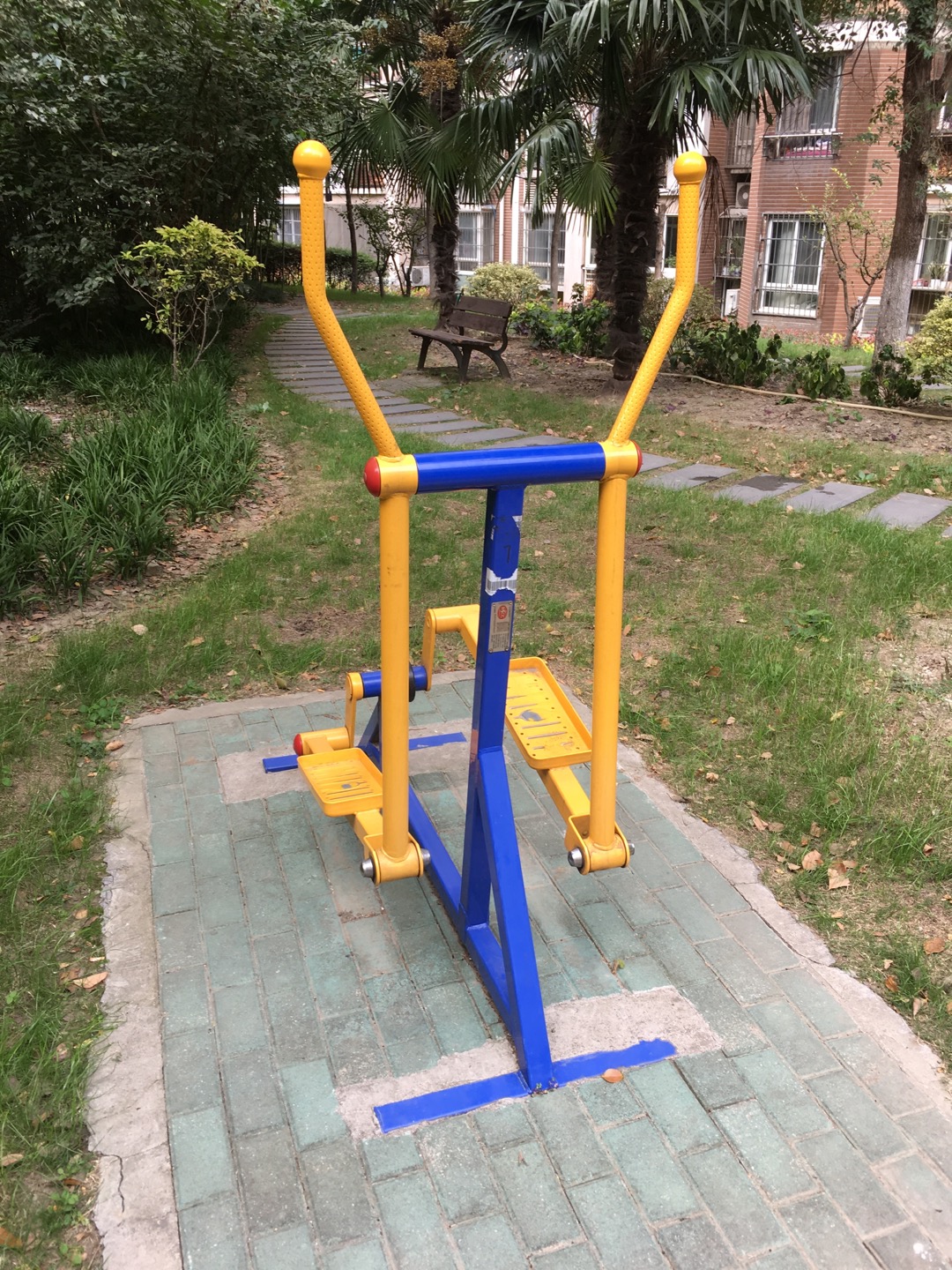 室外橢圓機