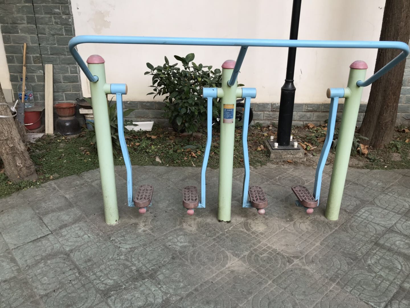 太空漫步器