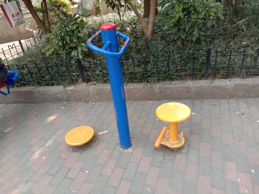 雙位扭腰器