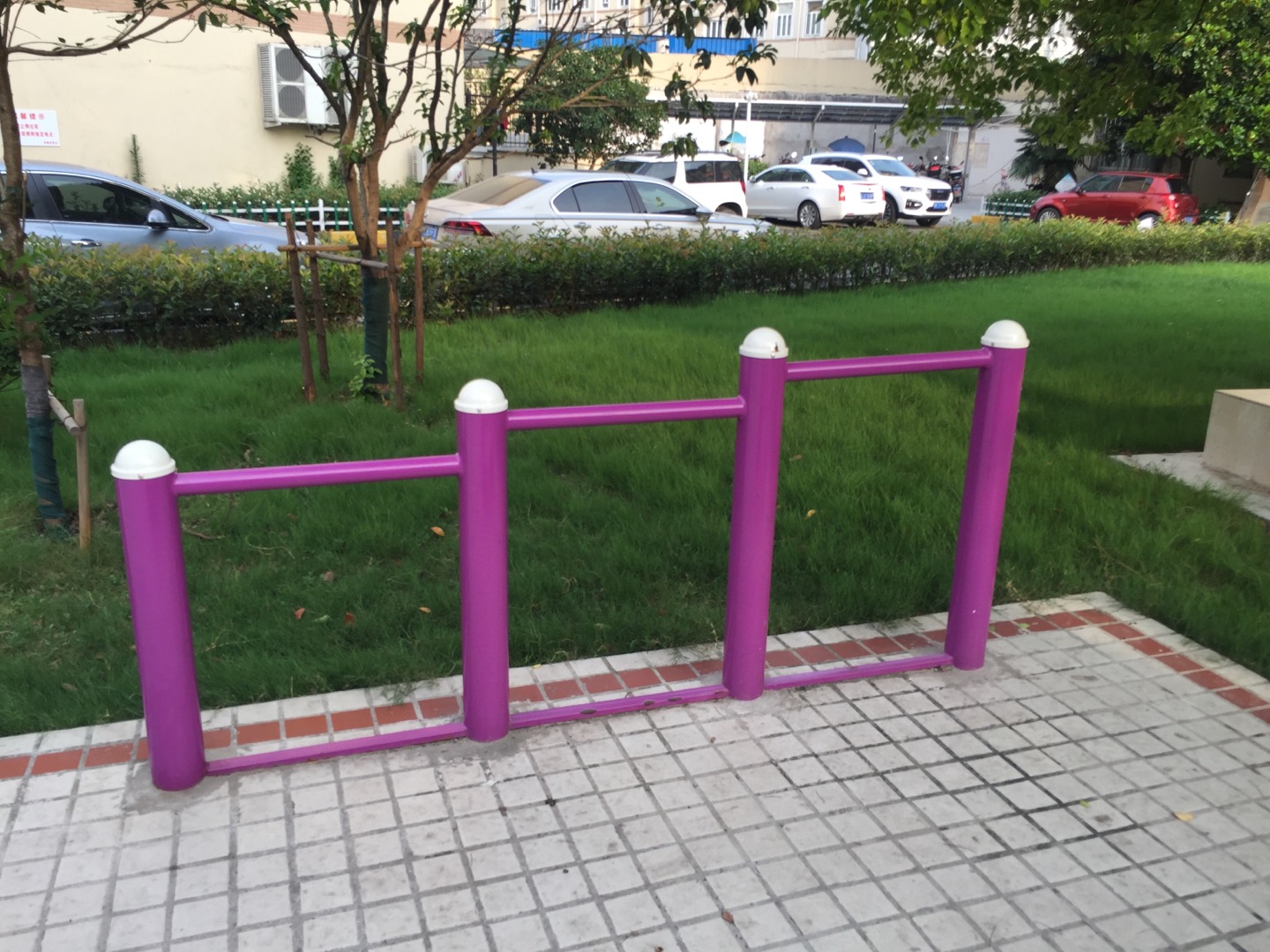 壓腿杠