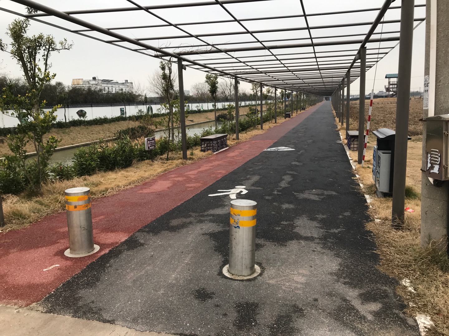 華亭鎮花海市民健身步道