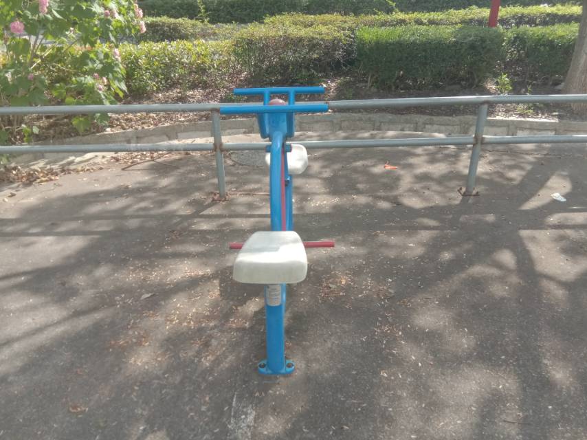 下肢鍛煉器