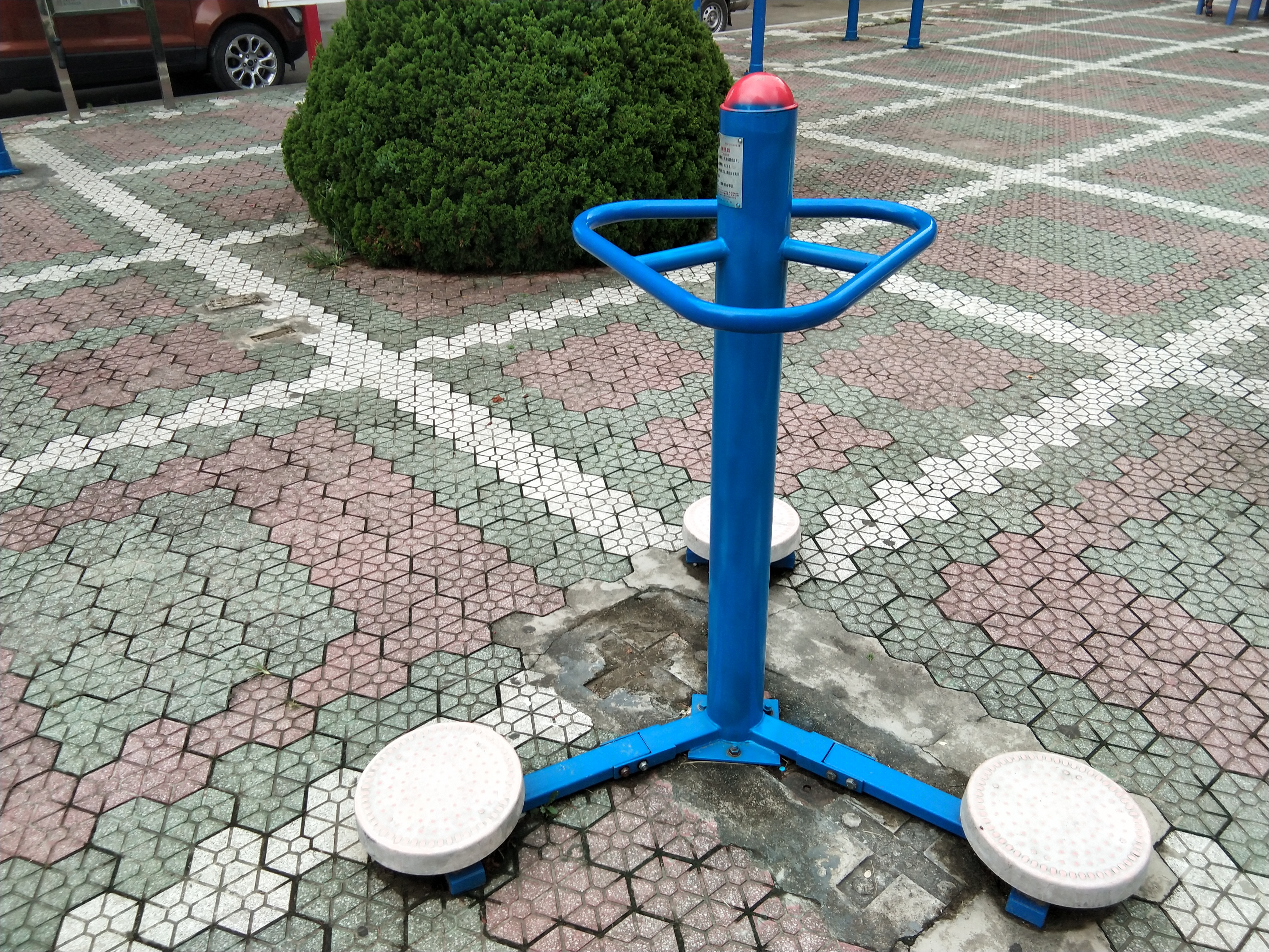 扭腰器