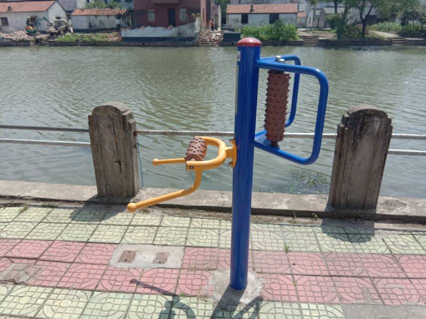 腰背按摩器