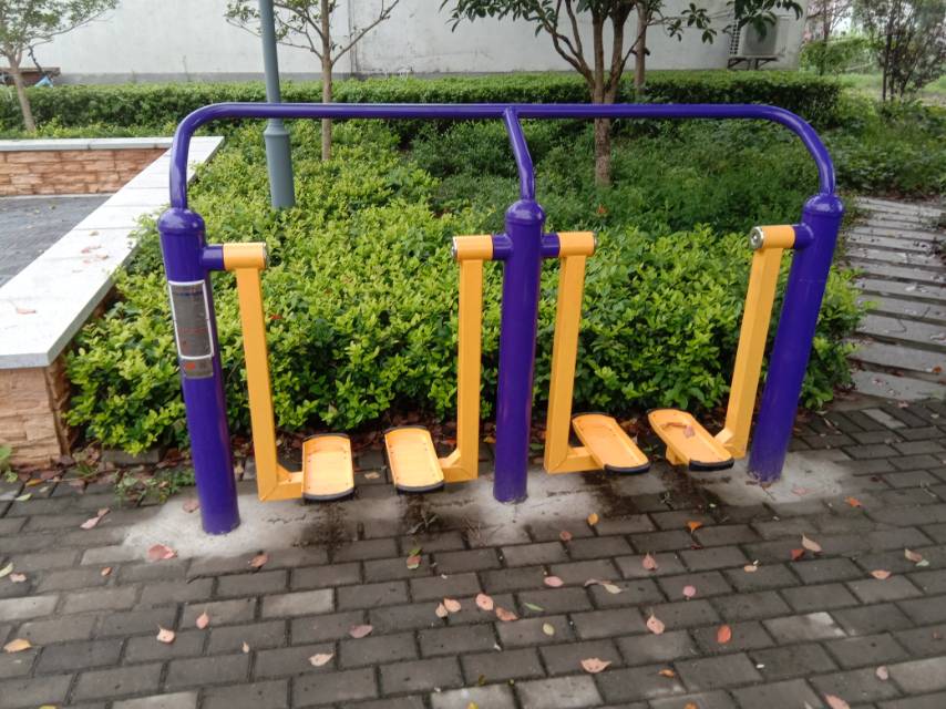 太空漫步器