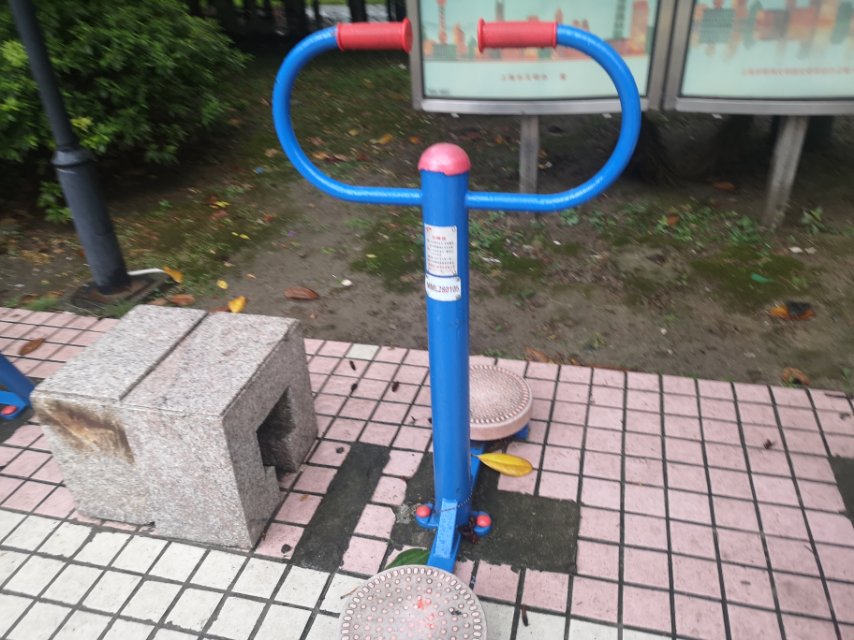 扭腰器