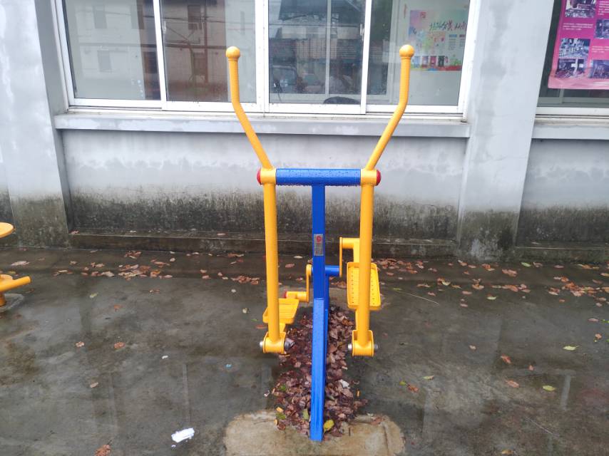 室外橢圓機