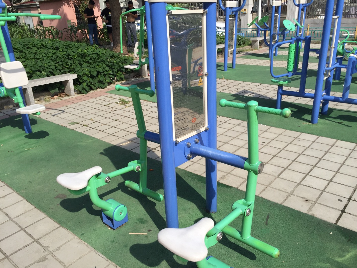 二位蹬力器