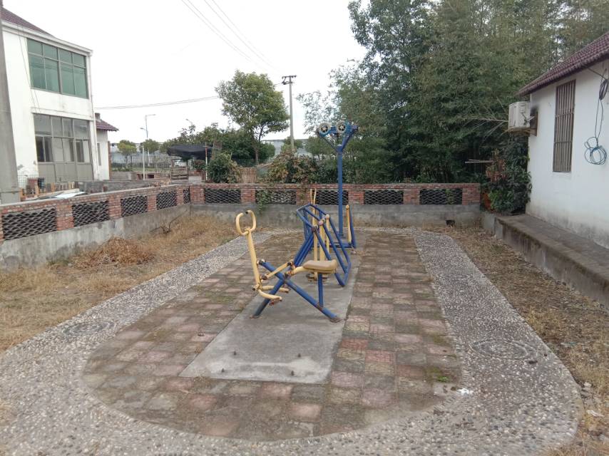 浦東新區(qū)川沙新鎮(zhèn)湯店12組全民健身苑點