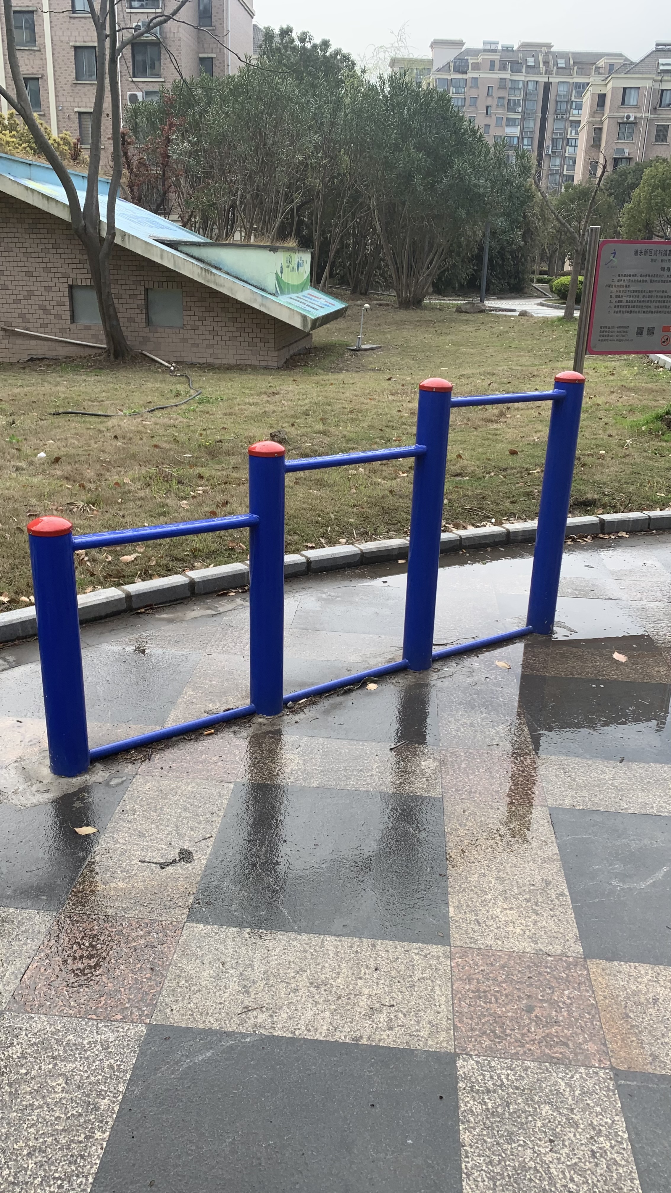 壓腿器