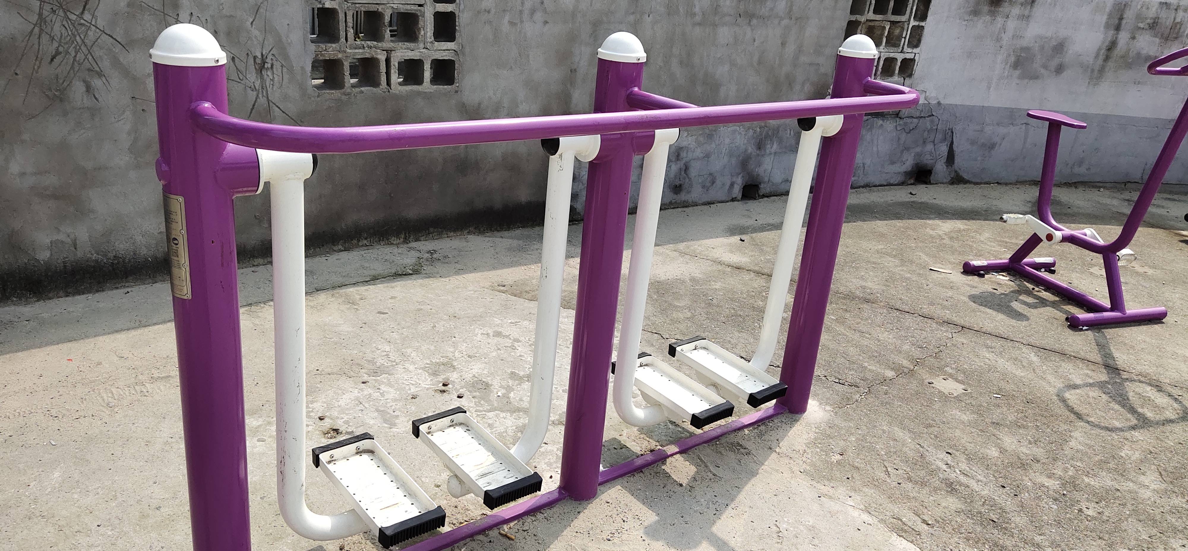 雙位漫步機