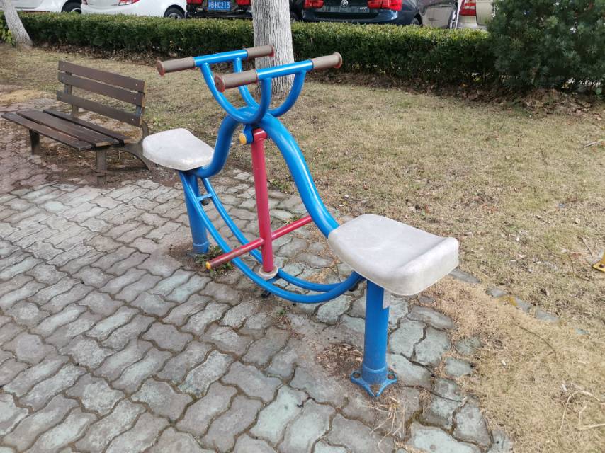 下肢康復器