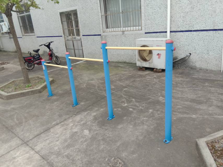 壓腿杠
