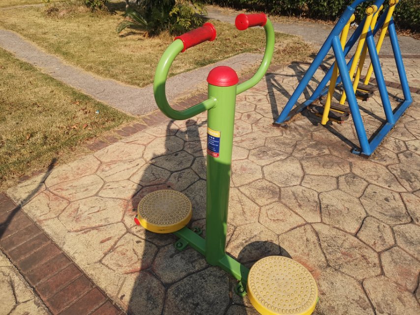 扭腰器