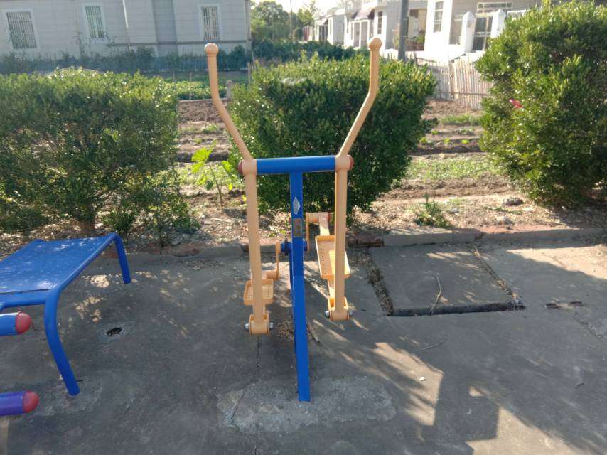 室外橢圓機