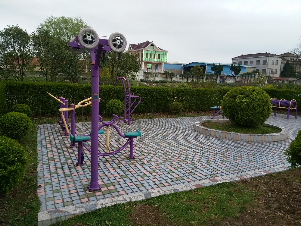 居委會七家村健身點