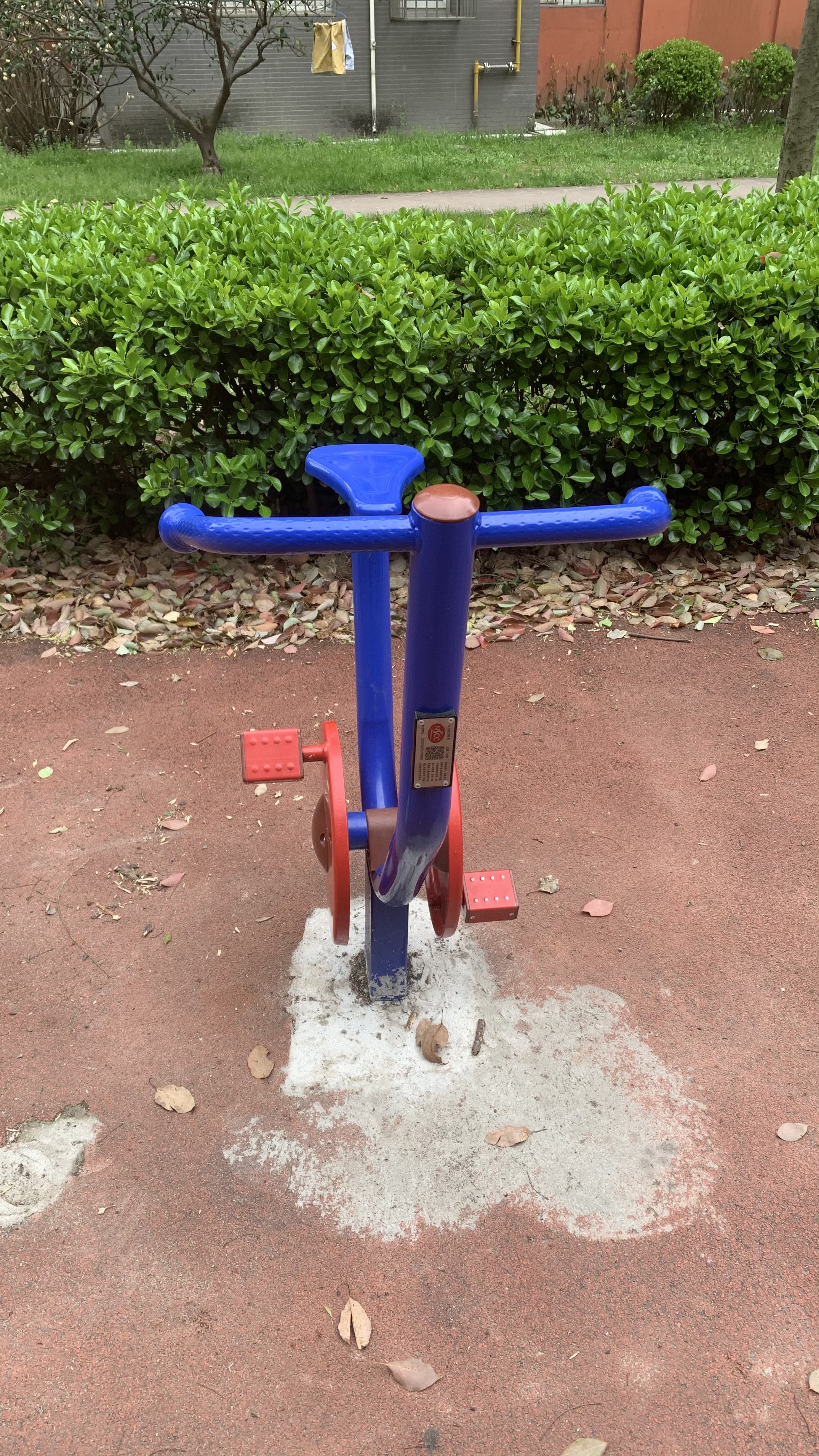 直立健身車