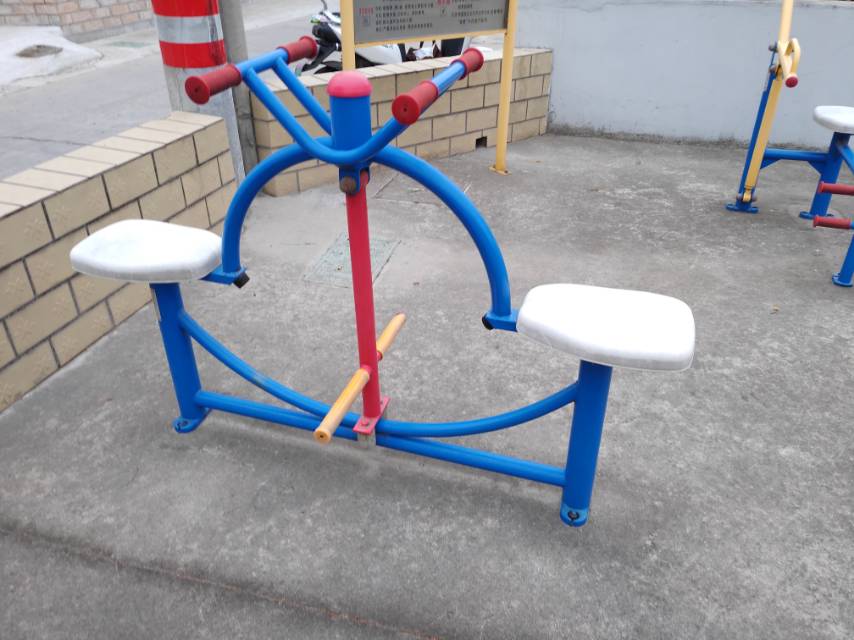 下肢鍛煉器